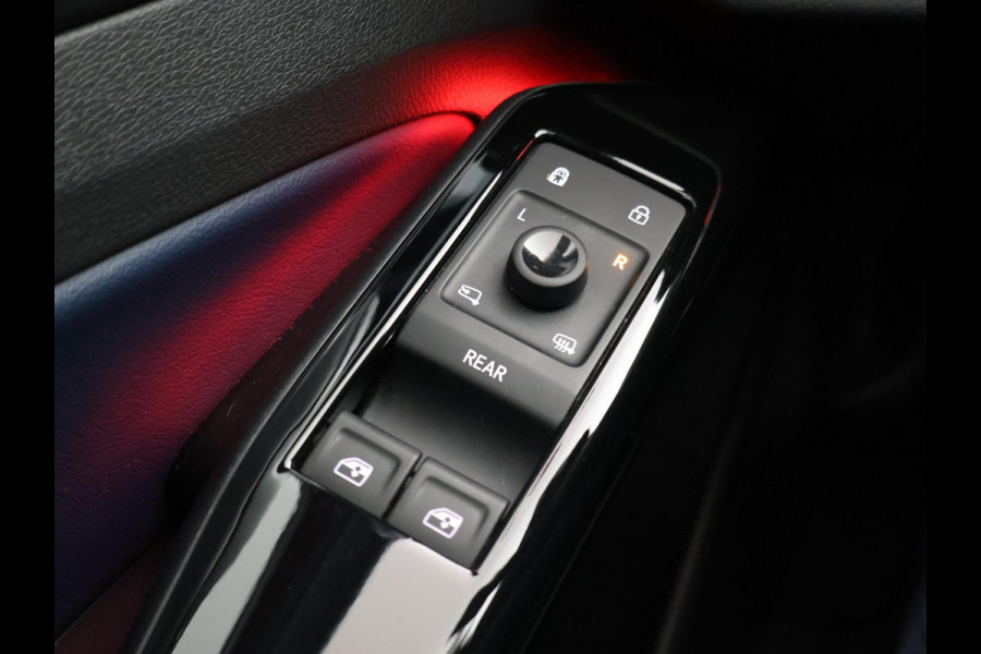 Volkswagen ID.4 GTX 4MOTION 77 kWh 300 PK + 20 INCH | PANORAMA | TREKHAAK WEGKL. | SFEERVERLICHTING | CAMERA | STUUR/STOELVERWARMING