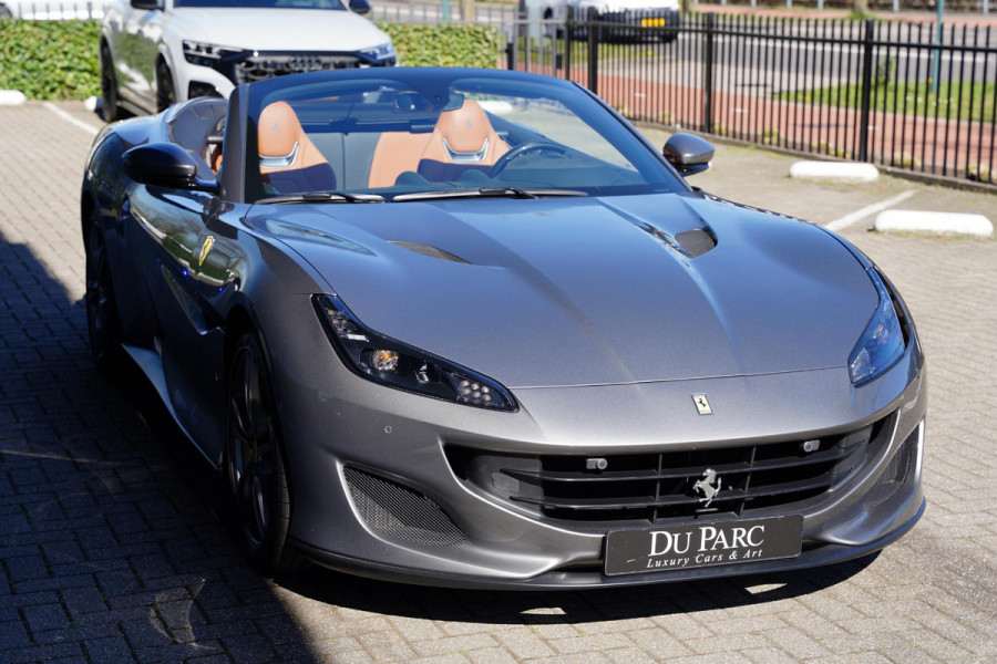 Ferrari Portofino 3.9 V8 HELE / Historical Color / Magneride / Carbon