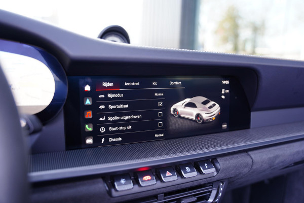 Porsche 911 Cabriolet 3.0 Carrera 4 GTS / NL-Auto / Sport Design / Lifting / Sportuitlaat