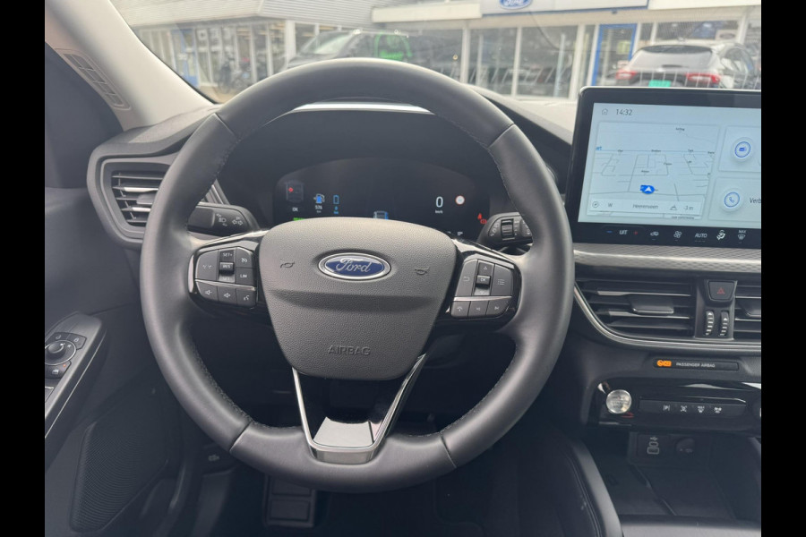 Ford Kuga 2.5 PHEV Titanium | 242pk | Wegklapbare Trekhaak | 2.100kg Trekgewicht | Achteruitrijcamera | Cruise control | Navigatie | Digitale cockpit