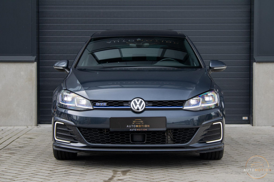 Volkswagen Golf 7.5 1.4 TSI PHEV GTE PANO CAMERA KEYLESS ACC