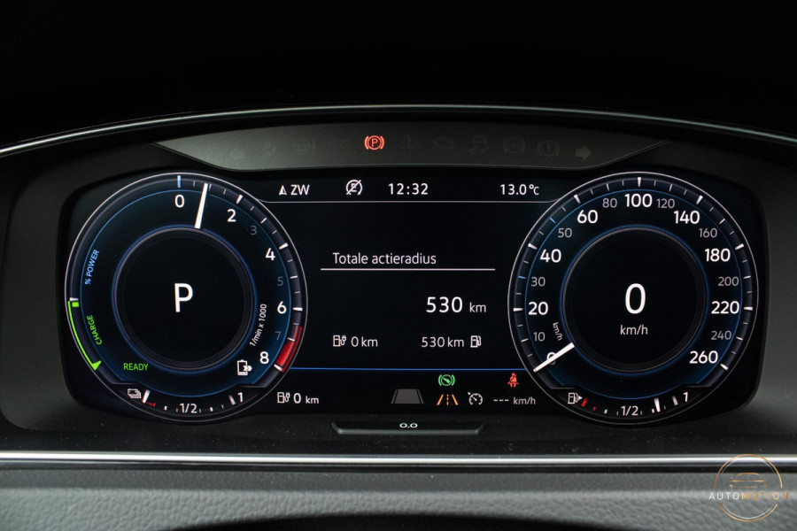 Volkswagen Golf 7.5 1.4 TSI PHEV GTE PANO CAMERA KEYLESS ACC