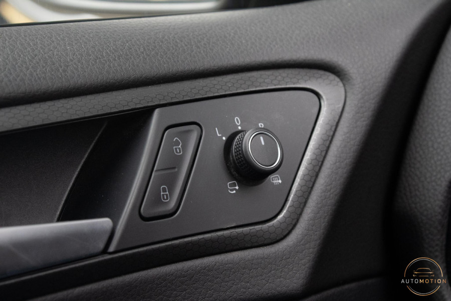 Volkswagen Golf 7.5 1.4 TSI PHEV GTE PANO CAMERA KEYLESS ACC