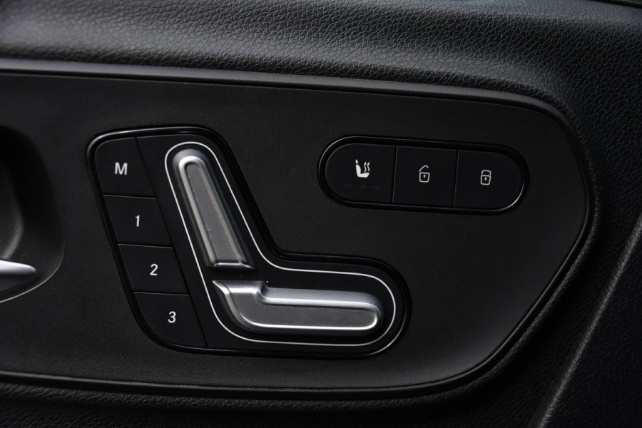 Mercedes-Benz Sprinter 319 V6 3.0 CDI L2H1 DC PB Edition Cruise, Camera, Carplay, 10,5'' Mbux, LED, Leder, Memorie, Trekhaak, 5 Zits, Uniek!