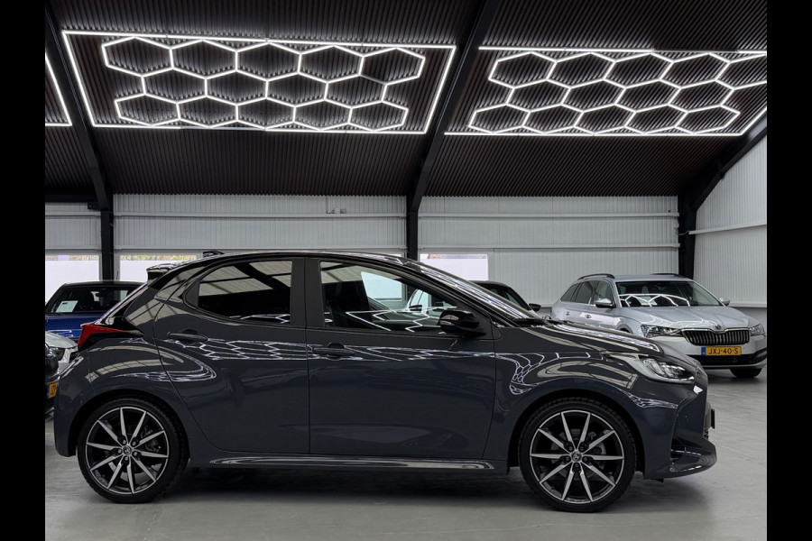 Toyota Yaris 1.5 Hybrid 130 GR SPORT HuD CarPlay Camera