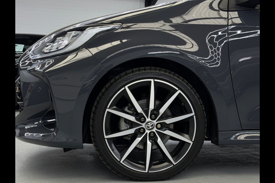 Toyota Yaris 1.5 Hybrid 130 GR SPORT HuD CarPlay Camera