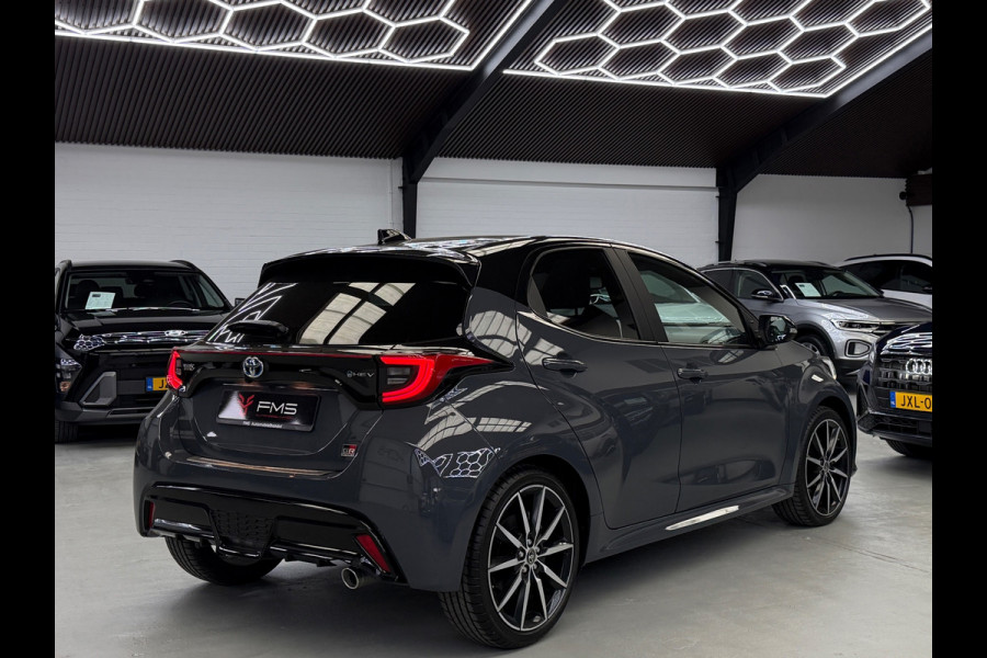 Toyota Yaris 1.5 Hybrid 130 GR SPORT HuD CarPlay Camera