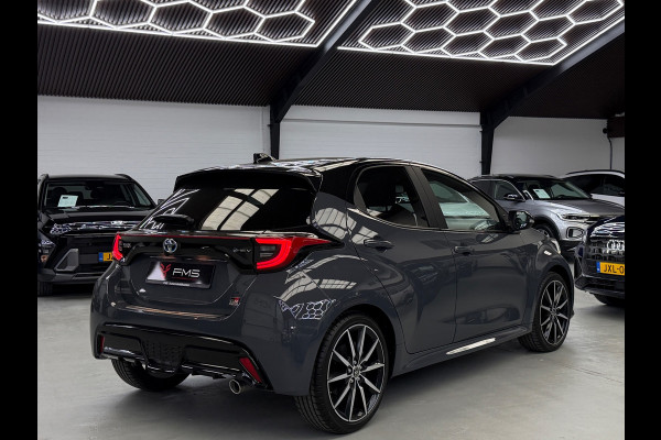 Toyota Yaris 1.5 Hybrid 130 GR SPORT HuD CarPlay Camera