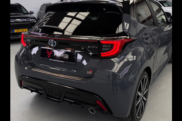 Toyota Yaris 1.5 Hybrid 130 GR SPORT HuD CarPlay Camera