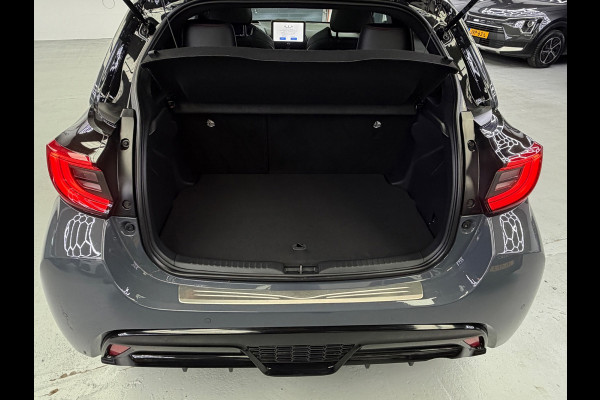 Toyota Yaris 1.5 Hybrid 130 GR SPORT HuD CarPlay Camera