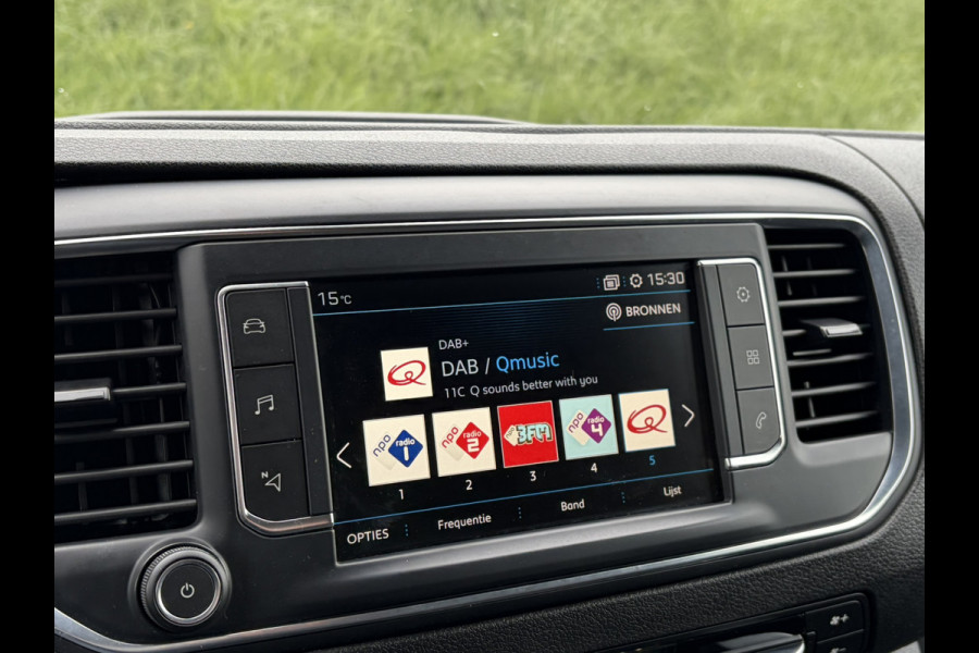 Peugeot Expert 231L 2.0 BlueHDI 120 Premium Pack Zomerwielset op LMV | Dual-Zone Climate Control | Binnenspiegel d.m.v. Camera | Apple Carplay