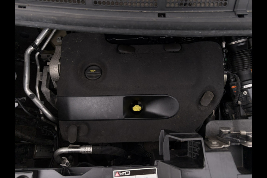 Peugeot Expert 231L 2.0 BlueHDI 120 Premium Pack Zomerwielset op LMV | Dual-Zone Climate Control | Binnenspiegel d.m.v. Camera | Apple Carplay