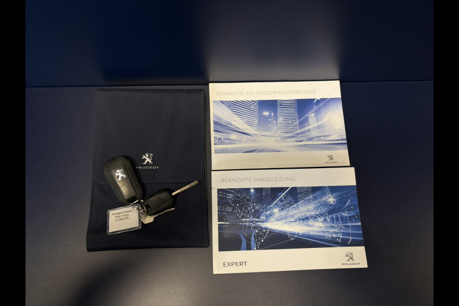 Peugeot Expert 231L 2.0 BlueHDI 120 Premium Pack Zomerwielset op LMV | Dual-Zone Climate Control | Binnenspiegel d.m.v. Camera | Apple Carplay