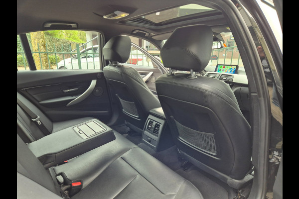 BMW 3-serie 330i M Sport Apple Pano CarPlay 360 Camera H&K 100% Dealer onderhouden 19inch M 330i High Executive