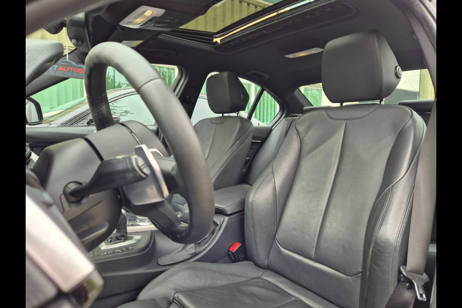 BMW 3-serie 330i M Sport Apple Pano CarPlay 360 Camera H&K 100% Dealer onderhouden 19inch M 330i High Executive