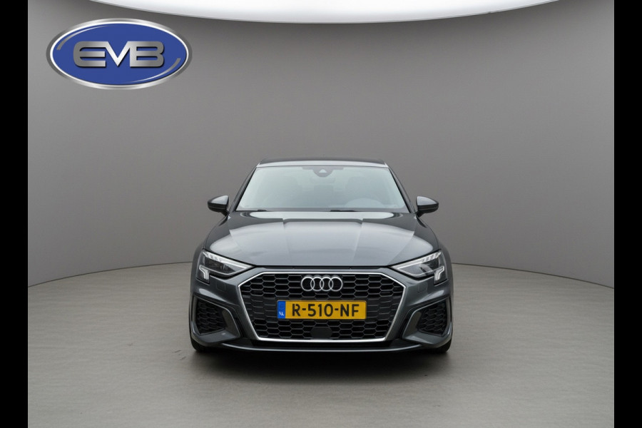 Audi A3 Limousine 30 TFSI S edition, 2 X S- LINE,matrix led, daytona grijs, 1 e eigenaar, 1/2 leder, 's, NL auto nap