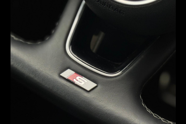 Audi A3 Limousine 30 TFSI S edition, 2 X S- LINE,matrix led, daytona grijs, 1 e eigenaar, 1/2 leder, 's, NL auto nap