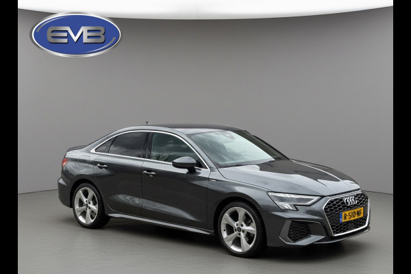 Audi A3 Limousine 30 TFSI S edition, 2 X S- LINE,matrix led, daytona grijs, 1 e eigenaar, 1/2 leder, 's, NL auto nap