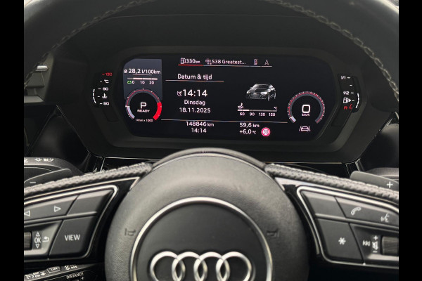 Audi A3 Limousine 30 TFSI S edition, 2 X S- LINE,matrix led, daytona grijs, 1 e eigenaar, 1/2 leder, 's, NL auto nap