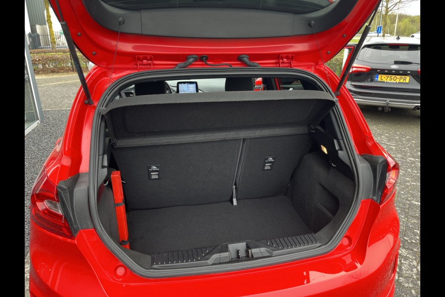 Ford Fiesta 1.0 EcoBoost ST-Line | Trekhaak | Spoiler | 18'' | Navigation Pack | Driver Assistance Pack | Climate | Cruise | Lichtpack | Zichtpack etc. etc.