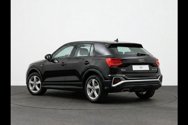 Audi Q2 S edition 35 TFSI 150 pk 7 vers | Assistentiepakket parking | Stoelverwarming voorin | Privacy glas | S line-bumpers contrastkleur |