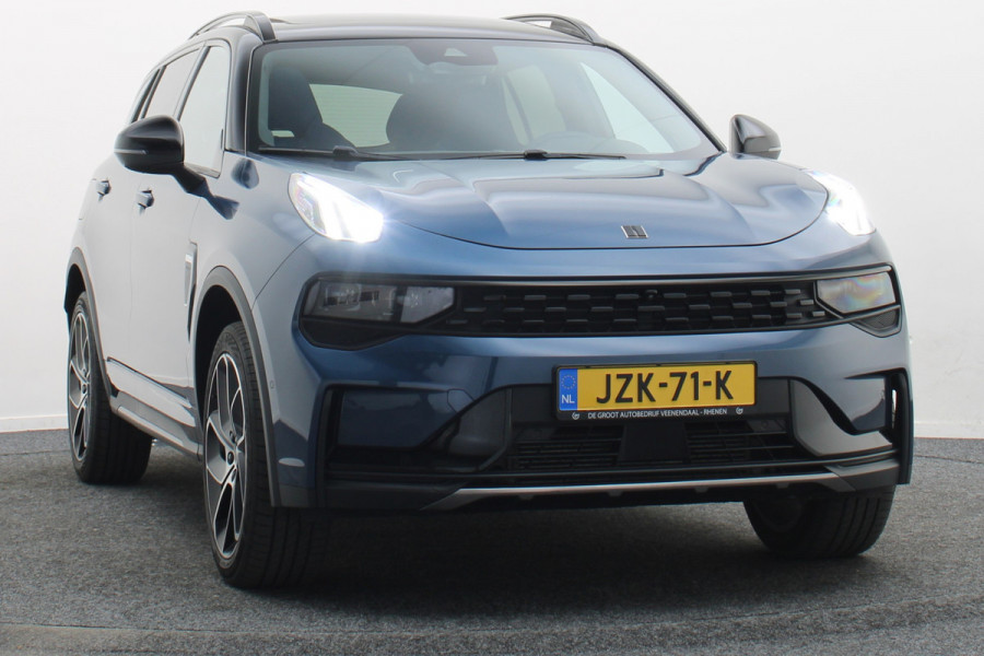 Lynk & Co 01 1.5 Plug-in Hybrid 360° Camera, Panoramadak, Zwarte hemel, ACC, Keyless, PDC, LED, 20''