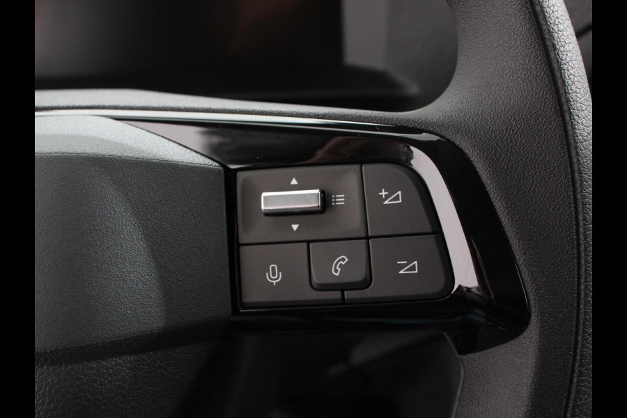 Opel Vivaro 1.5 Diesel 120 S&S L3 Apple Carplay /  Android Auto Parkeersensoren V+A Trekhaak Camera Navigatie Cruise Control LED koplampen houten afwerking laadruimte