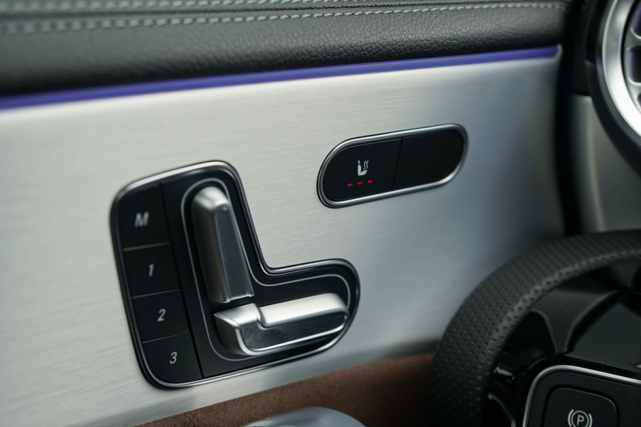 Mercedes-Benz CLA-Klasse Shooting Brake AMG *FACELIFT* + BURMESTER / 360° / HEAD-UP / MEMORY