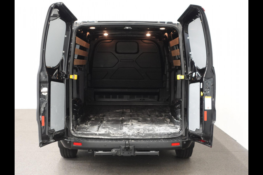 Ford Transit Custom 300 2.0 TDCI L2H1 Trend Automaat Airco Navi Cruisecontrol Camera Parkeersensoren Trekhaak