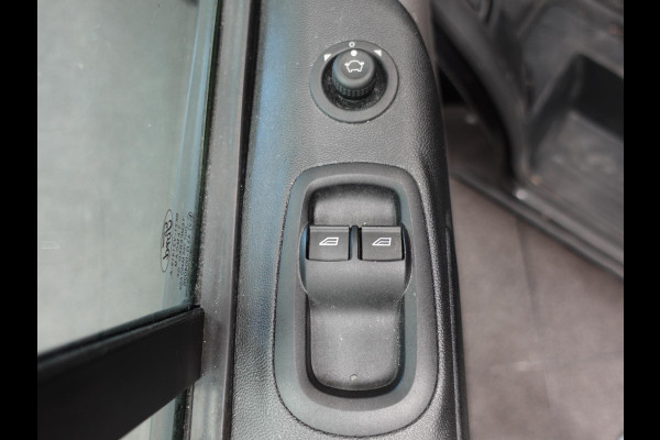 Ford Transit Custom 300 2.0 TDCI L2H1 Trend Automaat Airco Navi Cruisecontrol Camera Parkeersensoren Trekhaak