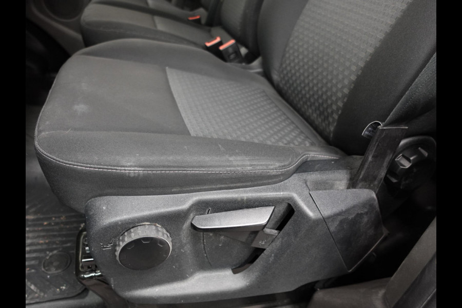 Ford Transit Custom 300 2.0 TDCI L2H1 Trend Automaat Airco Navi Cruisecontrol Camera Parkeersensoren Trekhaak