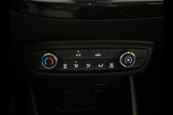 Opel Crossland X 1.2 Turbo 120 Jaar Edition AIRCO NAVI VIA APP CRUISE APPEL CARPLAY BLUETOOTH VELGEN ZWART DAK NETTE AUTO