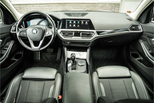 BMW 3 Serie Touring 330e High Executive