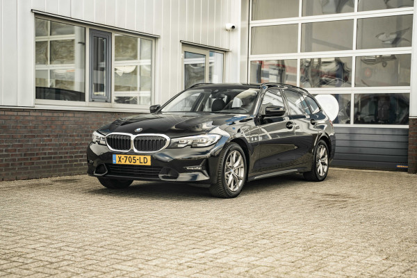 BMW 3 Serie Touring 330e High Executive