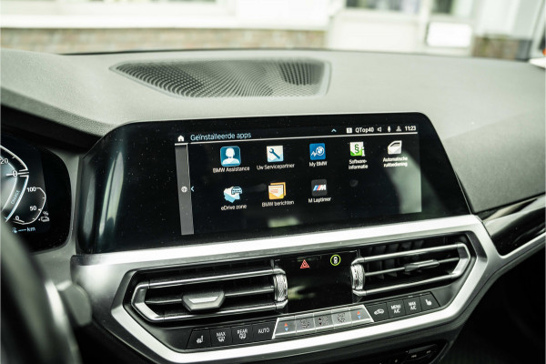 BMW 3 Serie Touring 330e High Executive
