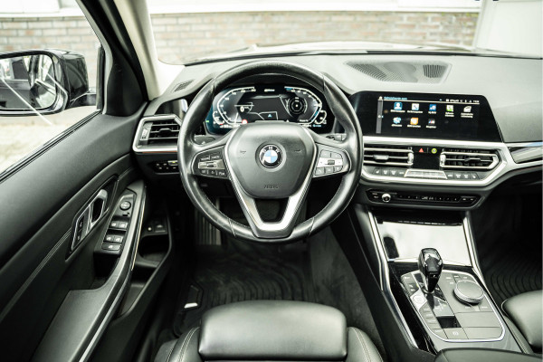 BMW 3 Serie Touring 330e High Executive