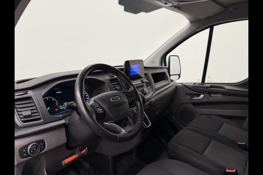 Ford Transit Custom 280 2.0 TDCI L1H1 Trend Automaat Navigatie DAB Parkeersensoren Airco Camera Carplay Trekhaak