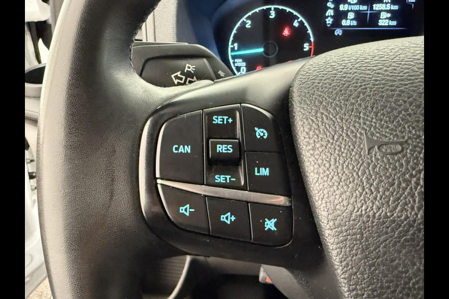 Ford Transit Custom 280 2.0 TDCI L1H1 Trend Automaat Navigatie DAB Parkeersensoren Airco Camera Carplay Trekhaak