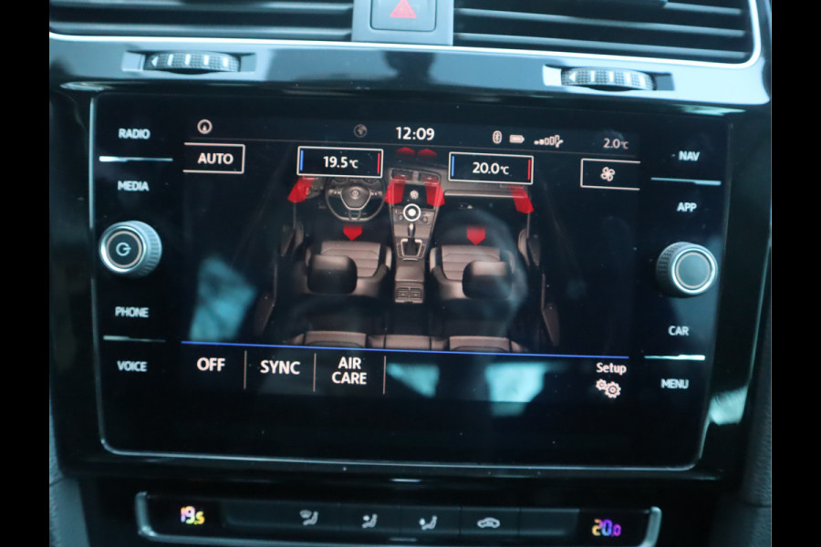 Volkswagen Golf 1.5 TSI Highline Pano / Navi / Elekramen / R-Line / Climate / Led Dealeronderhouden