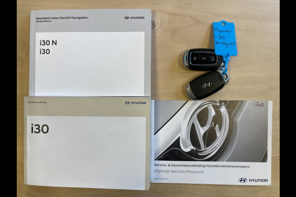 Hyundai i30 1.5 T-GDi MHEV Premium|AUTOMAAT|FULL OPTION|LEDER|ACC|ELEK.INTERIEUR|STUURVERW+STOELVERW.+VENT|APPLE CARPLAY|CAMERA|NL