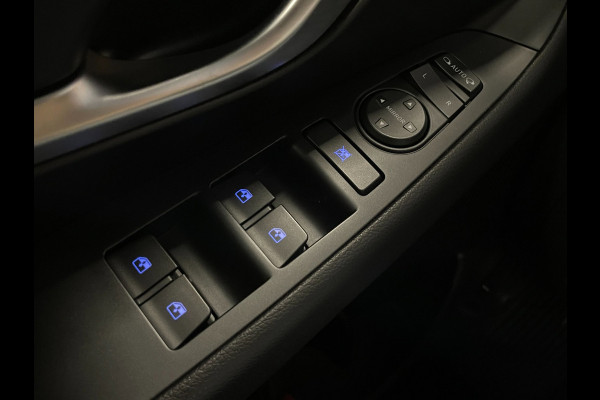 Hyundai i30 1.5 T-GDi MHEV Premium|AUTOMAAT|FULL OPTION|LEDER|ACC|ELEK.INTERIEUR|STUURVERW+STOELVERW.+VENT|APPLE CARPLAY|CAMERA|NL
