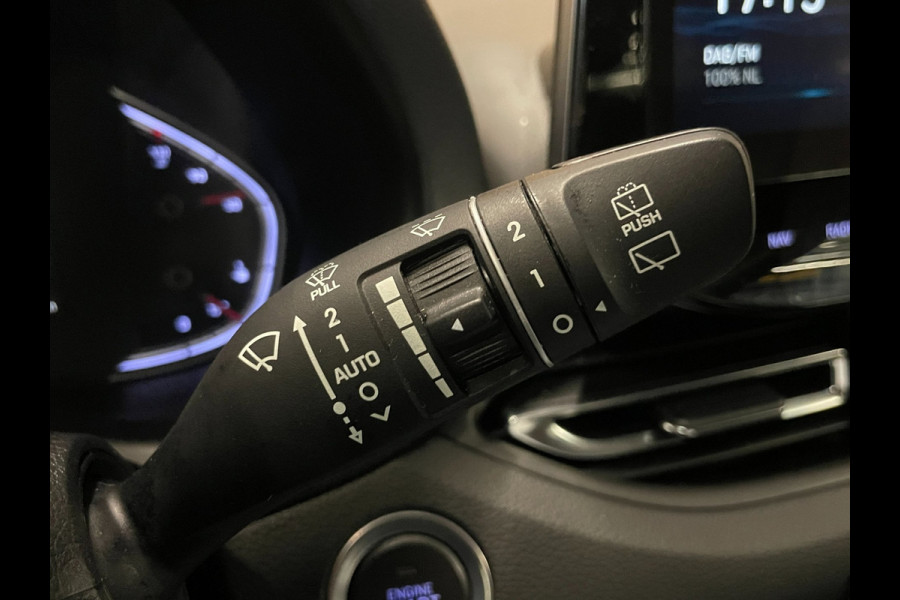 Hyundai i30 1.5 T-GDi MHEV Premium|AUTOMAAT|FULL OPTION|LEDER|ACC|ELEK.INTERIEUR|STUURVERW+STOELVERW.+VENT|APPLE CARPLAY|CAMERA|NL