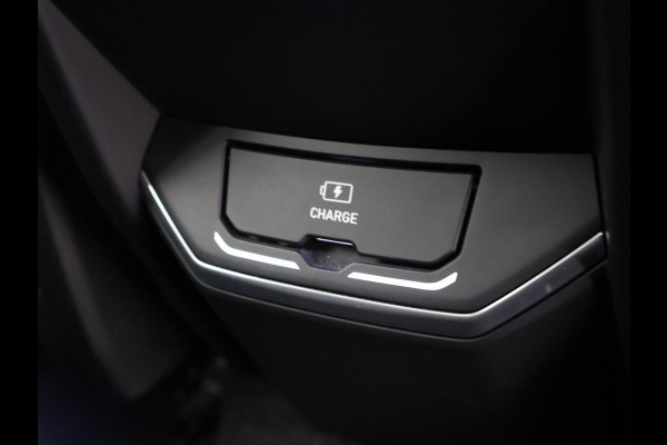 Lynk & Co 01 1.5 PLUG-IN 261 PK AUT. + PANORAMA | INFINTY AUDIO | ADAPTIVE CRUISE | CAMERA | 20 INCH | SFEERVERLICHTING