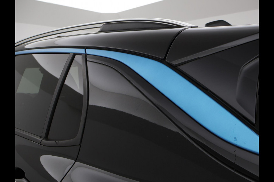 Lynk & Co 01 1.5 PLUG-IN 261 PK AUT. + PANORAMA | INFINTY AUDIO | ADAPTIVE CRUISE | CAMERA | 20 INCH | SFEERVERLICHTING