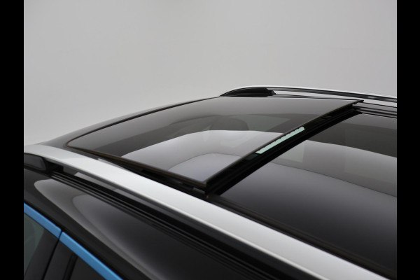 Lynk & Co 01 1.5 PLUG-IN 261 PK AUT. + PANORAMA | INFINTY AUDIO | ADAPTIVE CRUISE | CAMERA | 20 INCH | SFEERVERLICHTING