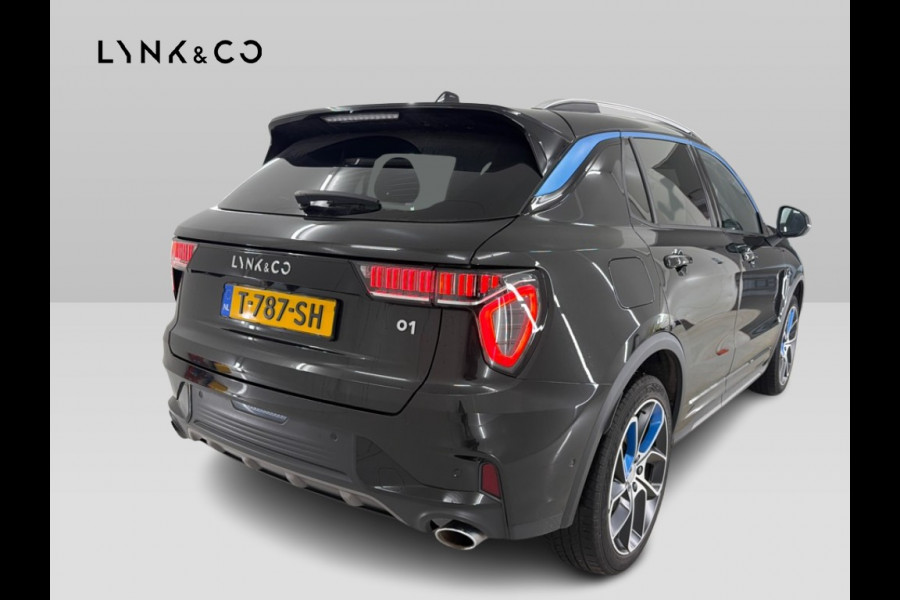 Lynk & Co 01 1.5 262pk PHEV Zwarte Hemel 360° Pano.dak Trekhaak tegen meerprijs