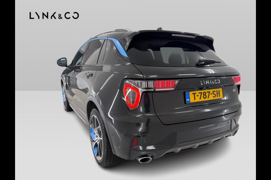 Lynk & Co 01 1.5 262pk PHEV Zwarte Hemel 360° Pano.dak Trekhaak tegen meerprijs