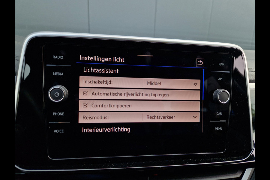 Volkswagen T-Roc 1.5 TSI DSG 150PK R-Line /IQ Drive /IQ Light /Keyless