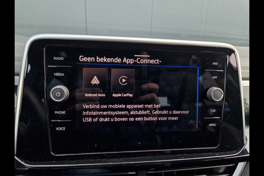 Volkswagen T-Roc 1.5 TSI DSG 150PK R-Line /IQ Drive /IQ Light /Keyless