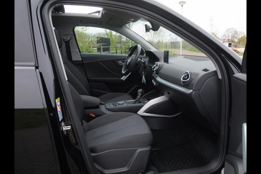 Audi Q2 1.4 TFSI CoD Design Pro Line Plus | Panoramadak | Automaat | Cruise Control | Parkeersensoren |